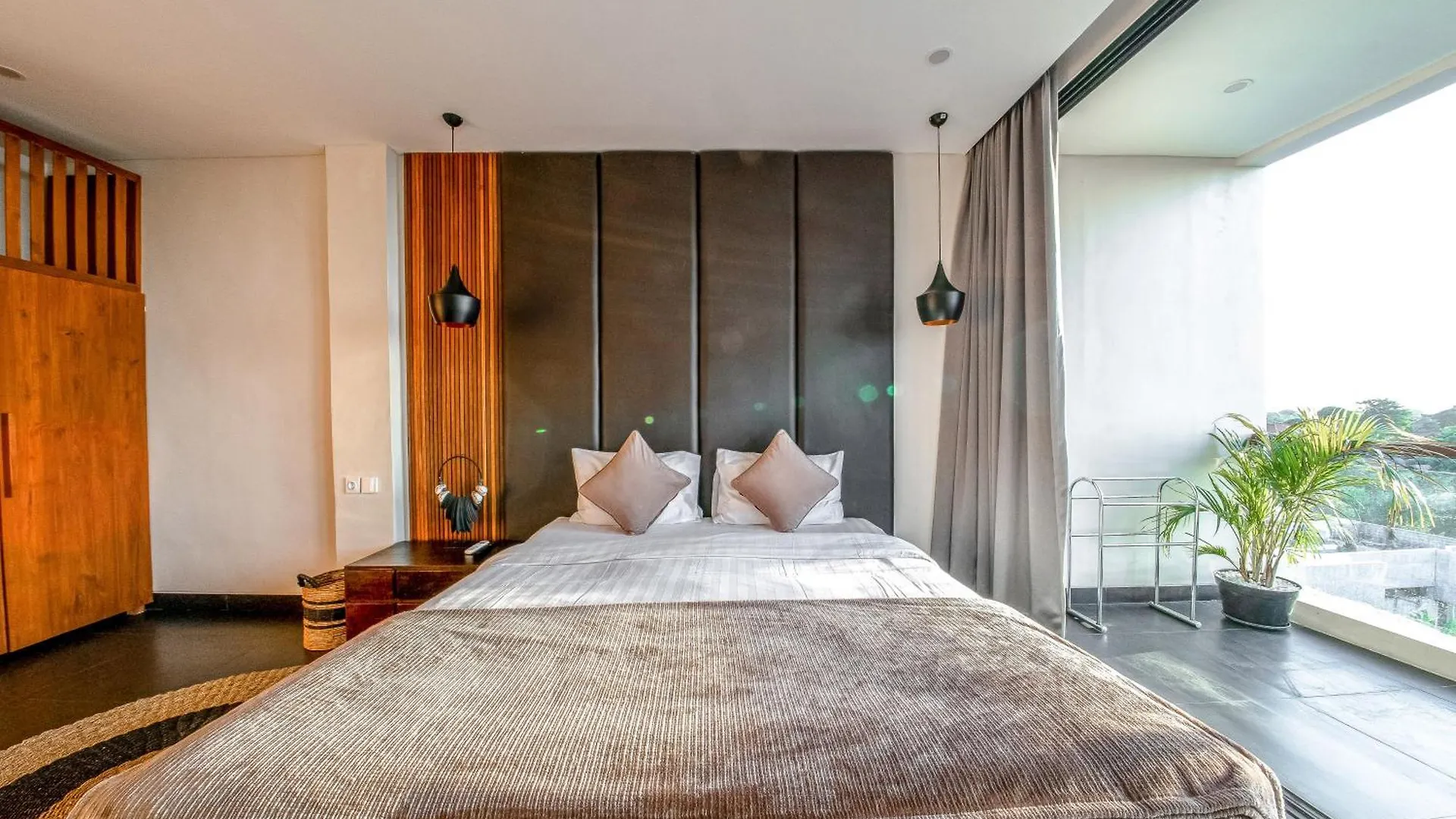 Balangan Beach Villa Freya Jimbaran Indonesia