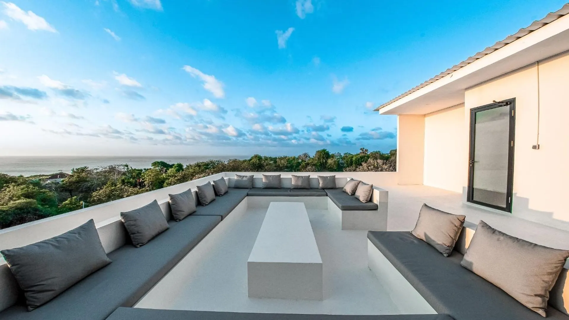 Balangan Beach Villa Freya Jimbaran Jimbaran (Bali)