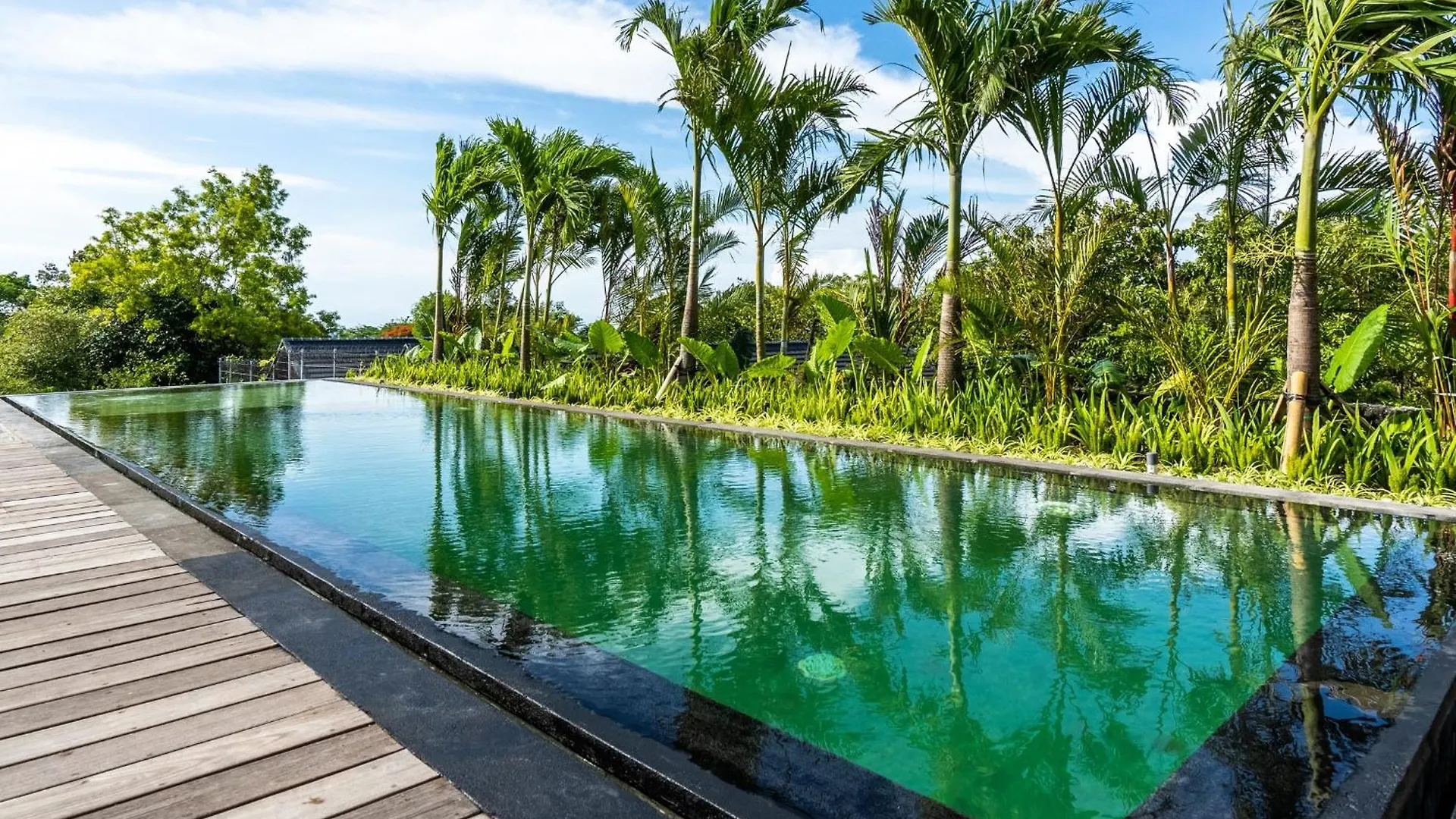 Balangan Beach Villa Freya Jimbaran