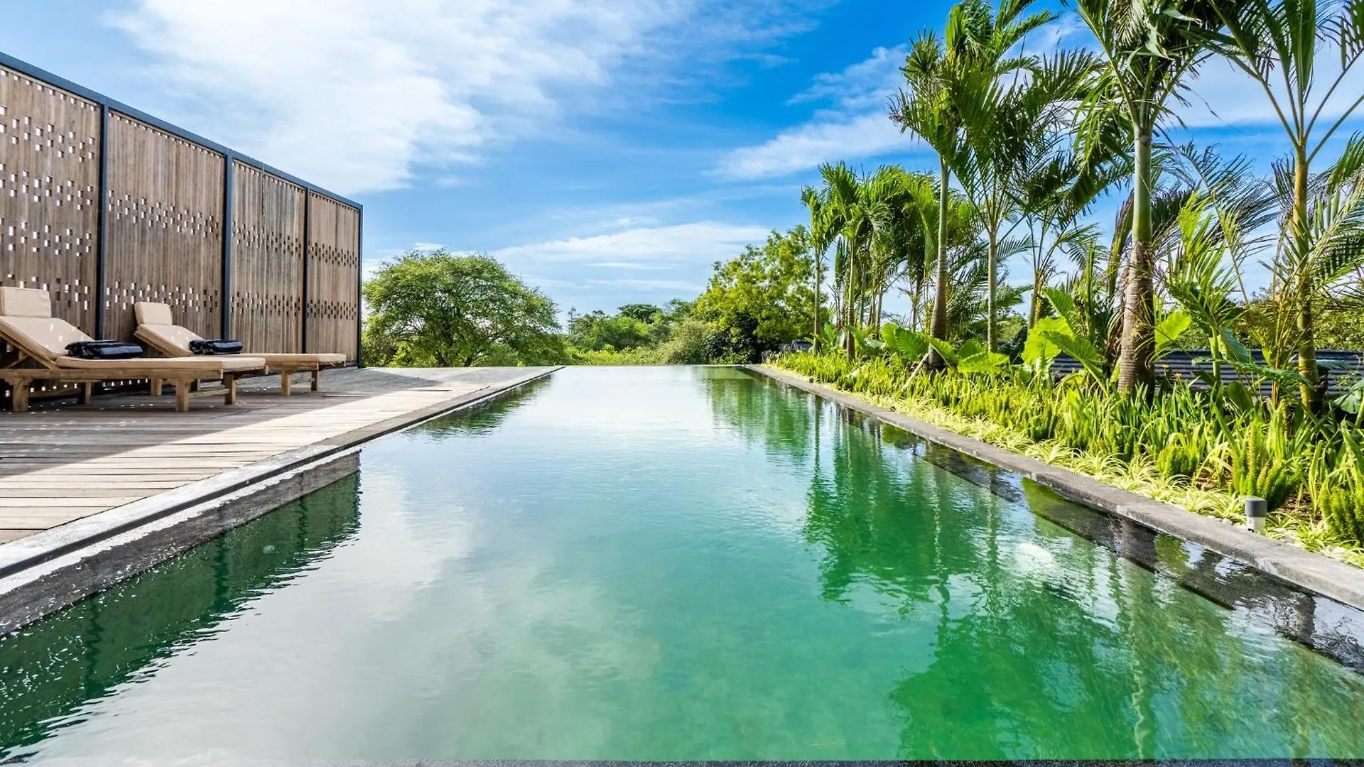 Balangan Beach Villa Freya Jimbaran
