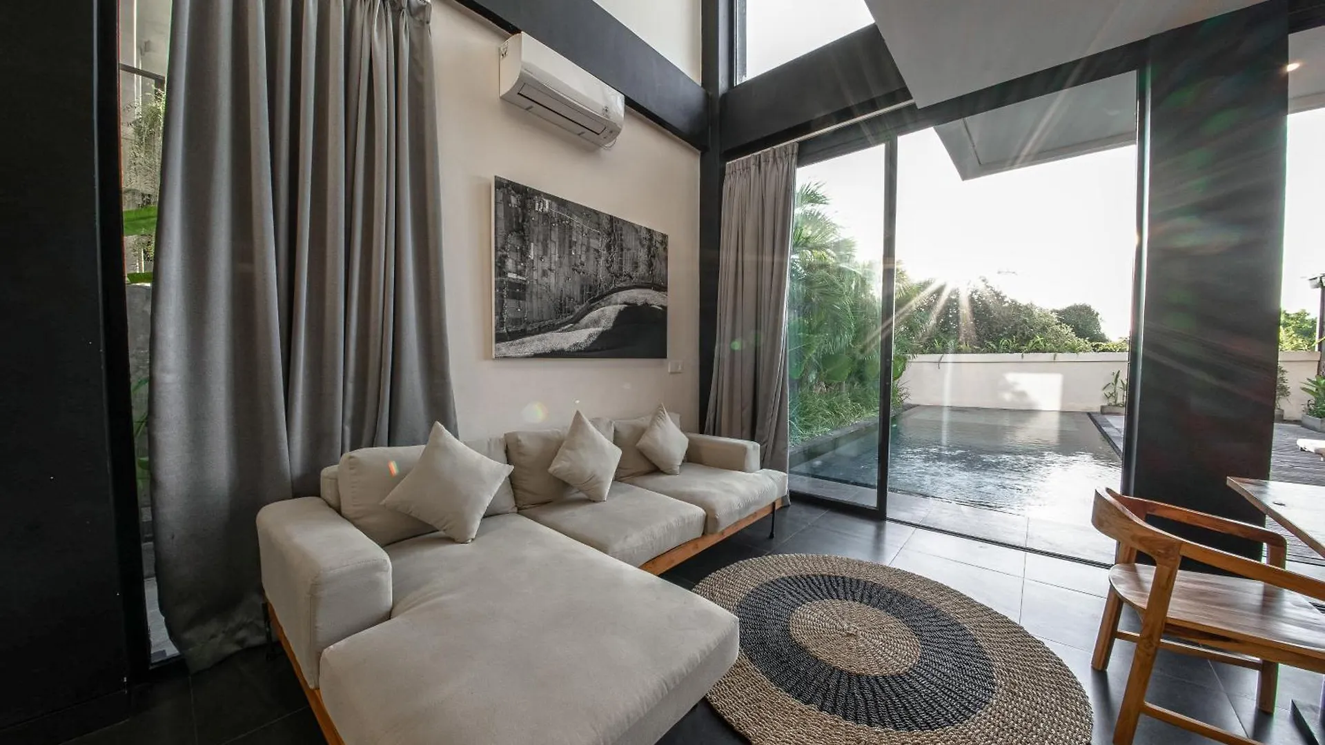 Balangan Beach Villa Freya Jimbaran